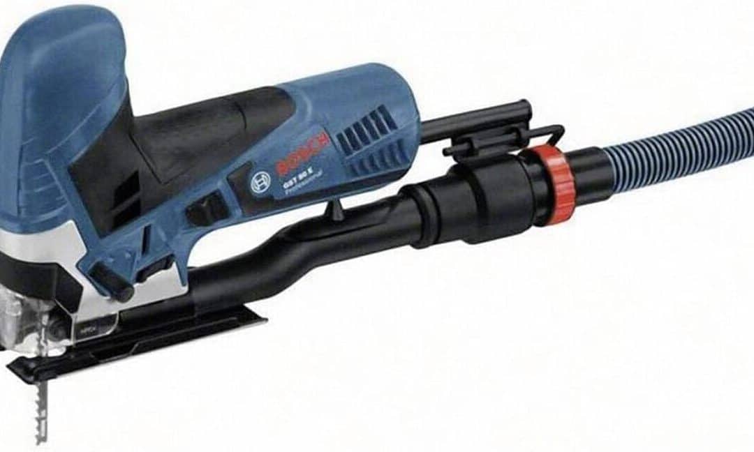 Test Bosch GST 90 E : efficacité de coupe à 650 W