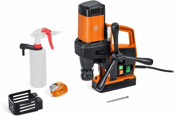 FEIN Unité de perçage par carottage magnétique Eco KBE 32 QW jusqu’à 32 mm. 1 Vitesse, compacte et ultra-légère, Ø max. Carbure/HSS:32 mm, Emmanchement: 3/4