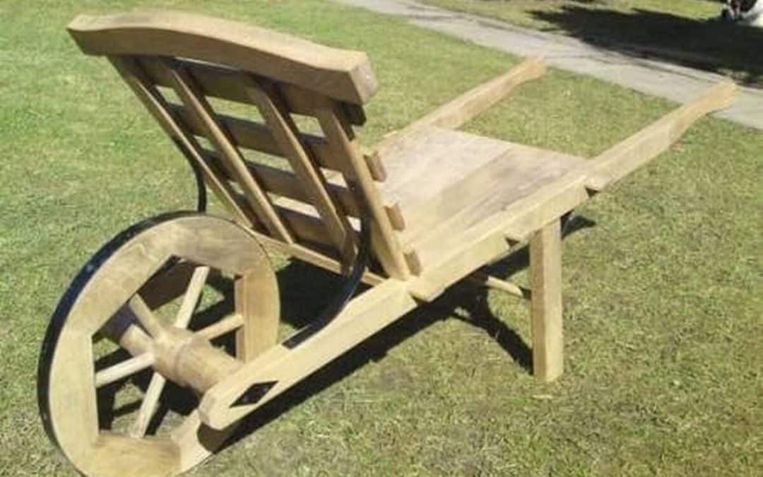 Test : brouette en bois à l'ancienne