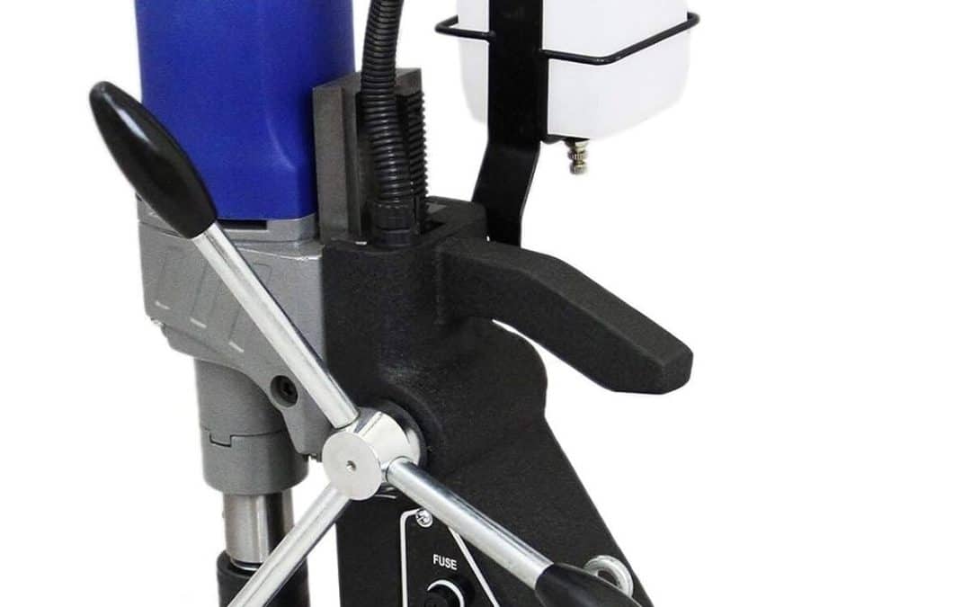 Test de la perceuse magnétique T-Mech 1200W : performance en métallurgie et construction