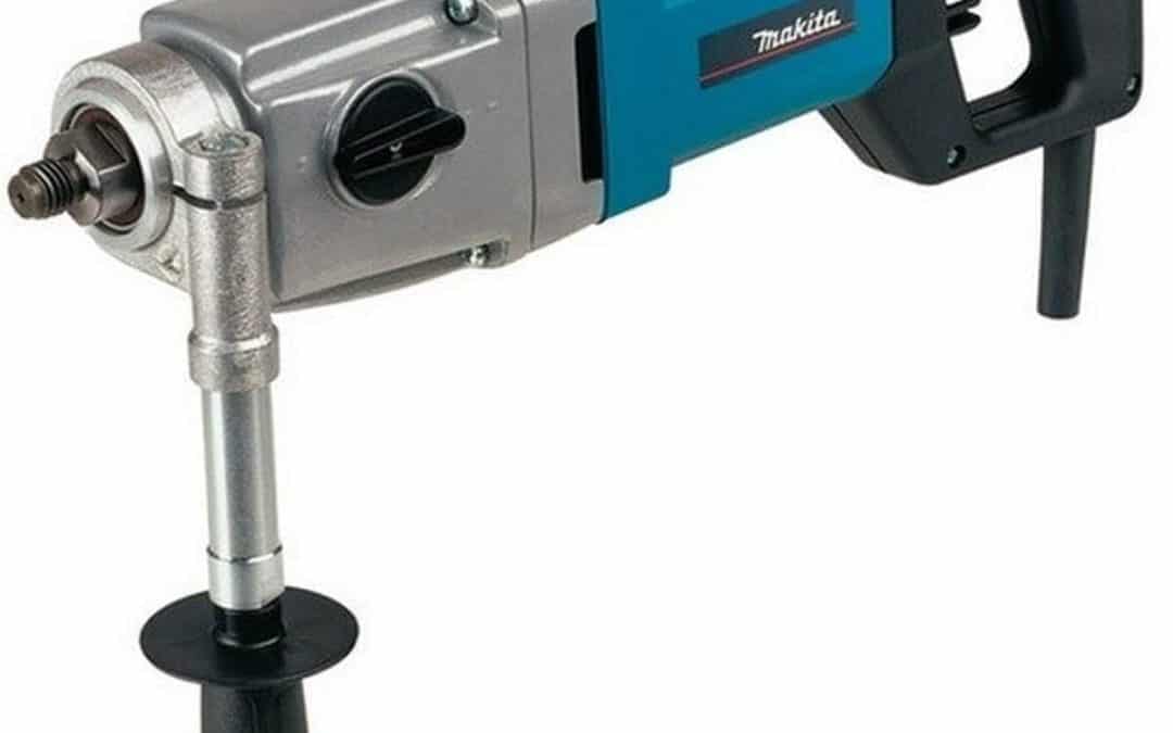 Test : carotteuse diamantée Makita DBM130, puissance 1700 W