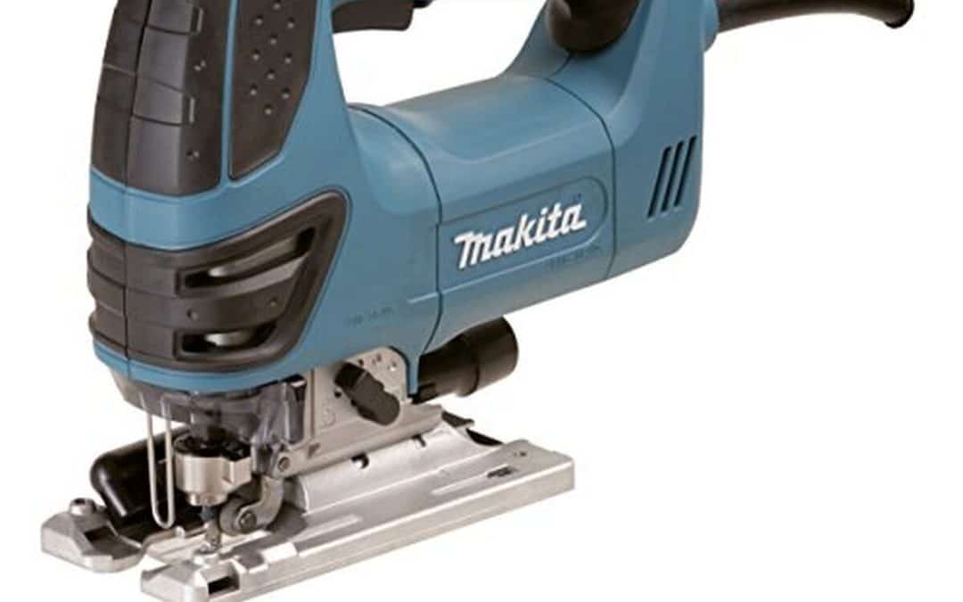 Test : scie sauteuse pendulaire Makita 4350FCTJ 720W