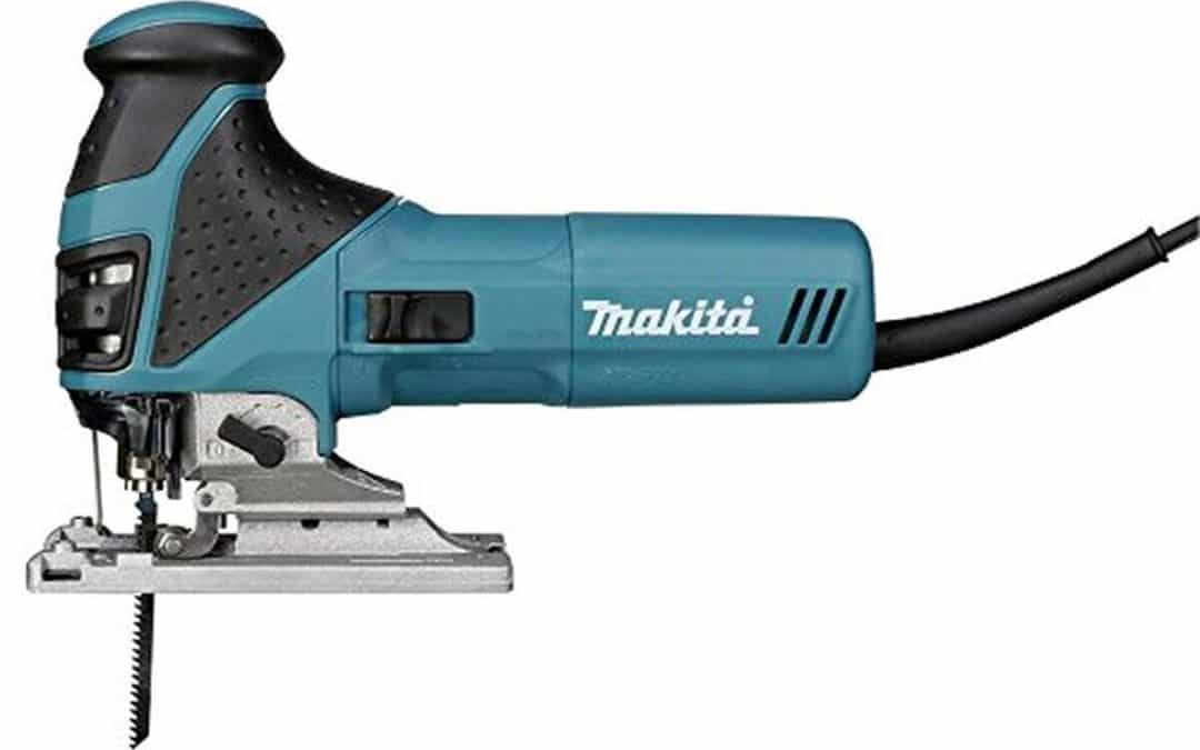 Test de la scie sauteuse Makita 4351FCTJ 720 W : performance et avis