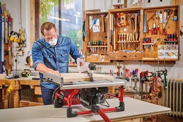 Découvrez notre test détaillé de la scie circulaire sur table Einhell TE-TS 254 T 2 000 W : performances, avantages et verdict final pour ce modèle polyvalent. 