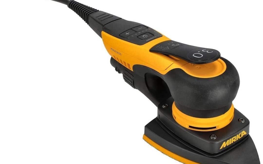 Test : ponceuse triangulaire Mirka DEOS II 663, efficacité vibrante