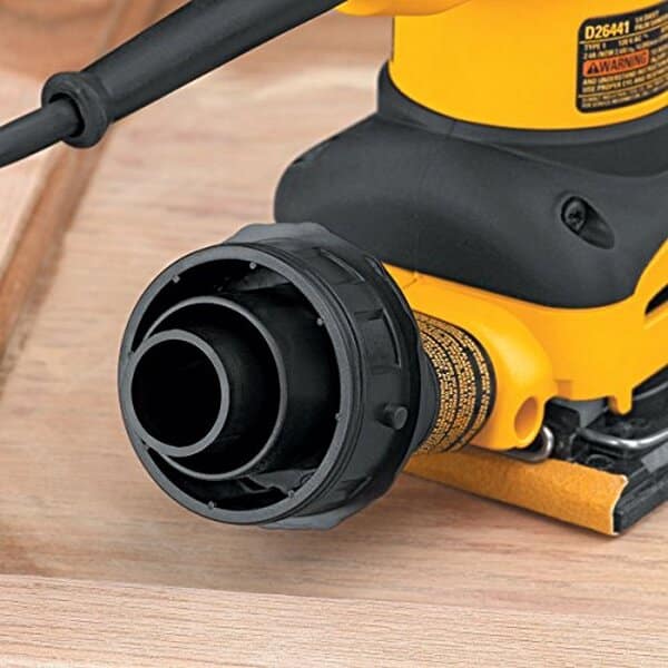 Découvrez notre test complet de la ponceuse vibrante orbitale DeWalt D26441 230W : performances, avantages et inconvénients pour vos travaux de ponçage.