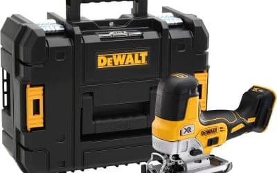 Test scie sauteuse Dewalt DCS335NT-XJ : puissance et polyvalence